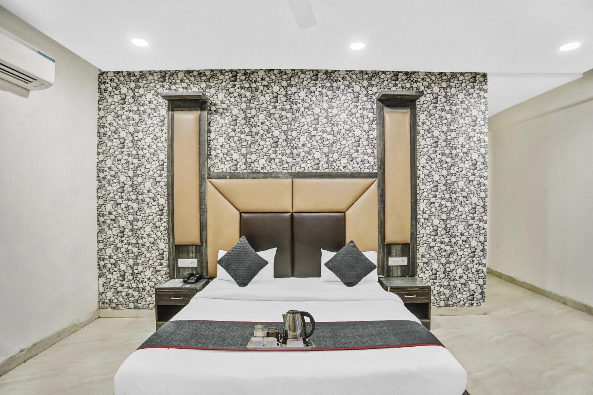 Townhouse 22956 Hotel Grand Residency Delhi  Eksteriør bilde