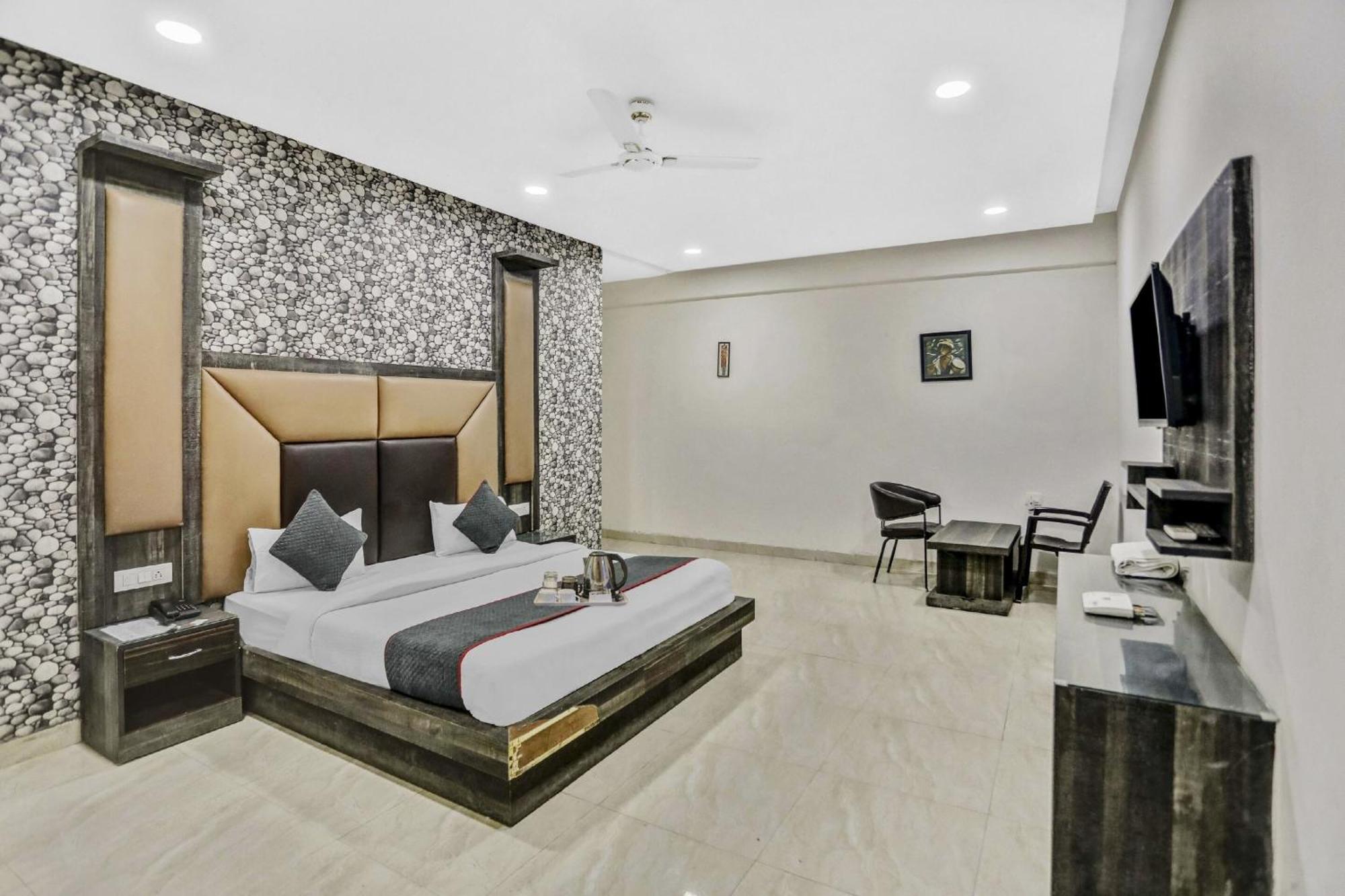 Townhouse 22956 Hotel Grand Residency Delhi  Eksteriør bilde